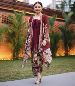 inspirasi-outfit-kondangan