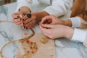 gelang-emas-wanita