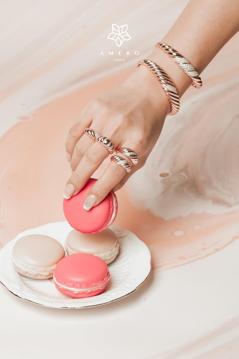 model gelang emas yang lagi trend