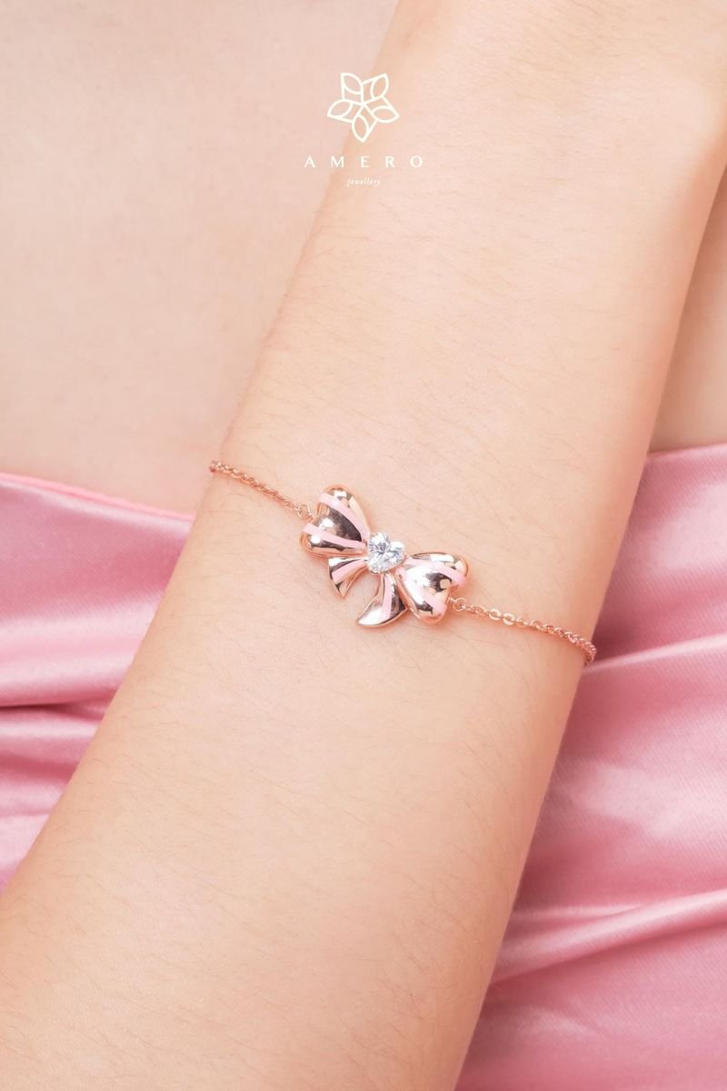 gelang wanita kekinian