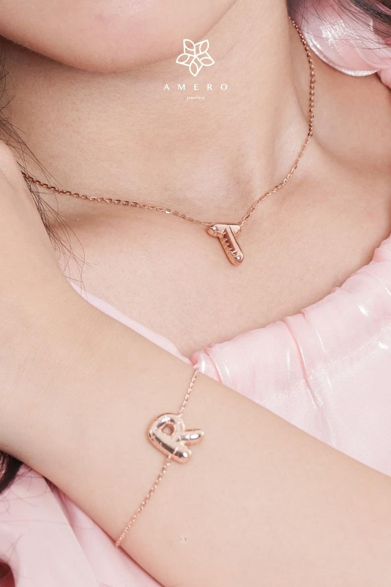 gelang wanita kekinian