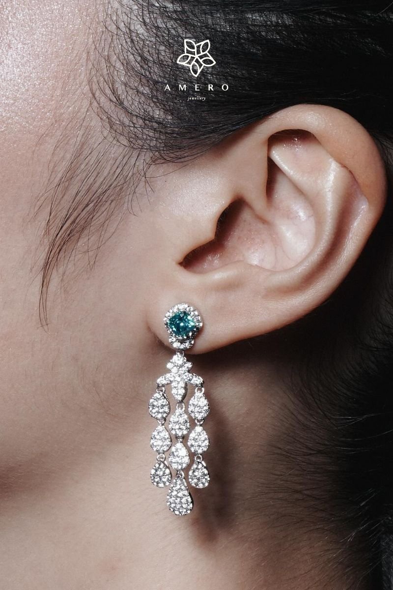 model anting emas terbaru